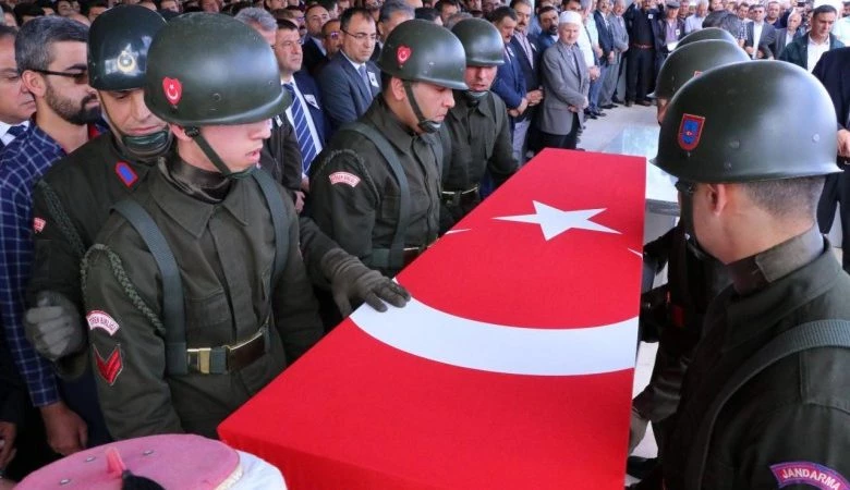 Αντεπίθεση διαρκείας: Μαχητές του YPG σκότωσαν 16 τούρκους στρατιώτες στο Afrin – Τώρα ξεκινάει η απόλυτη κόλαση για την Αγκυρα